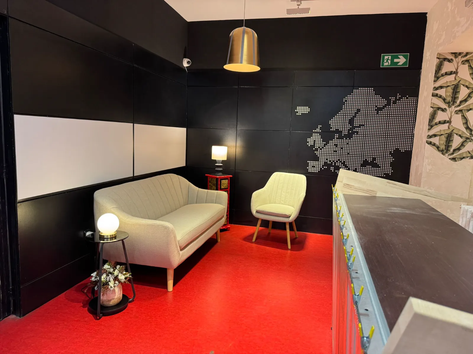 Recepción de FreeLand Almagro, coworking en Chamberí